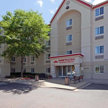 Mainstay Suites Detroit Фармингтон-Хиллз Экстерьер фото